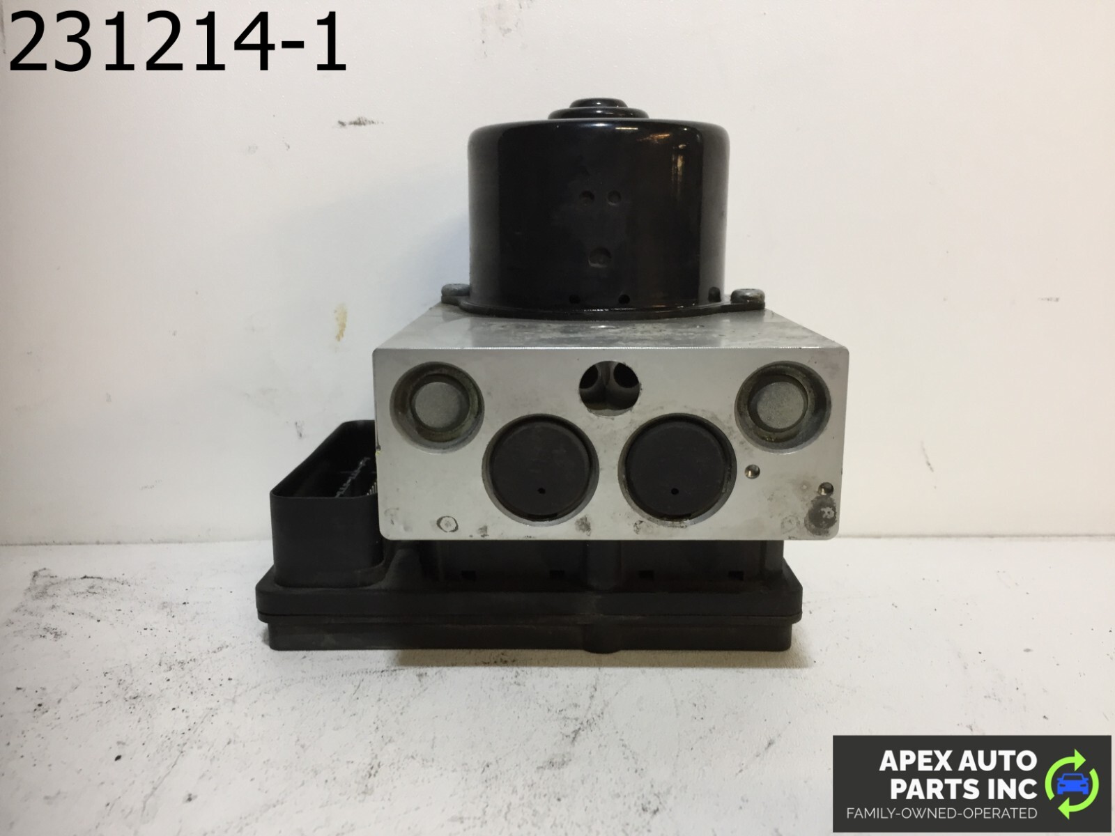 OEM Mercedes C230 2006 ABS Anti Lock Brake Pump ESP 0355458132 - Image 5