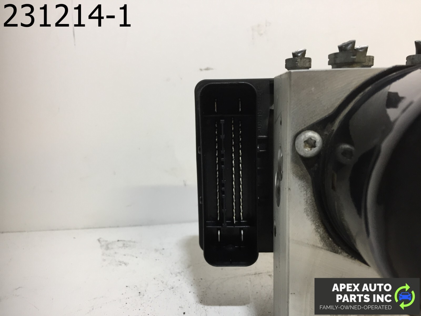 OEM Mercedes C230 2006 ABS Anti Lock Brake Pump ESP 0355458132 - Image 8