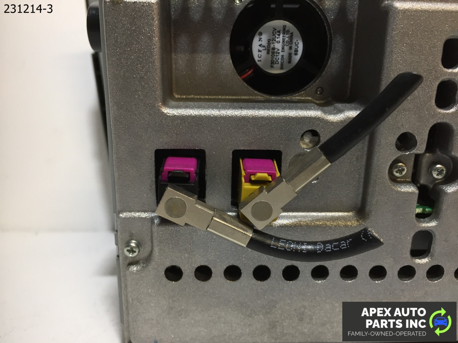 OEM Mercedes C230 2006 Radio Stereo Audio CD Player Head Unit AM FM - Image 9