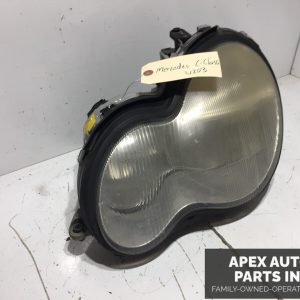 OEM Mercedes W203 C240 01-04 Left Driver Halogen Headlight 2038200961