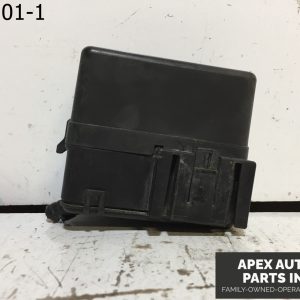 OEM Nissan Pathfinder 2005 Engine Small Fuse Relay Module Box