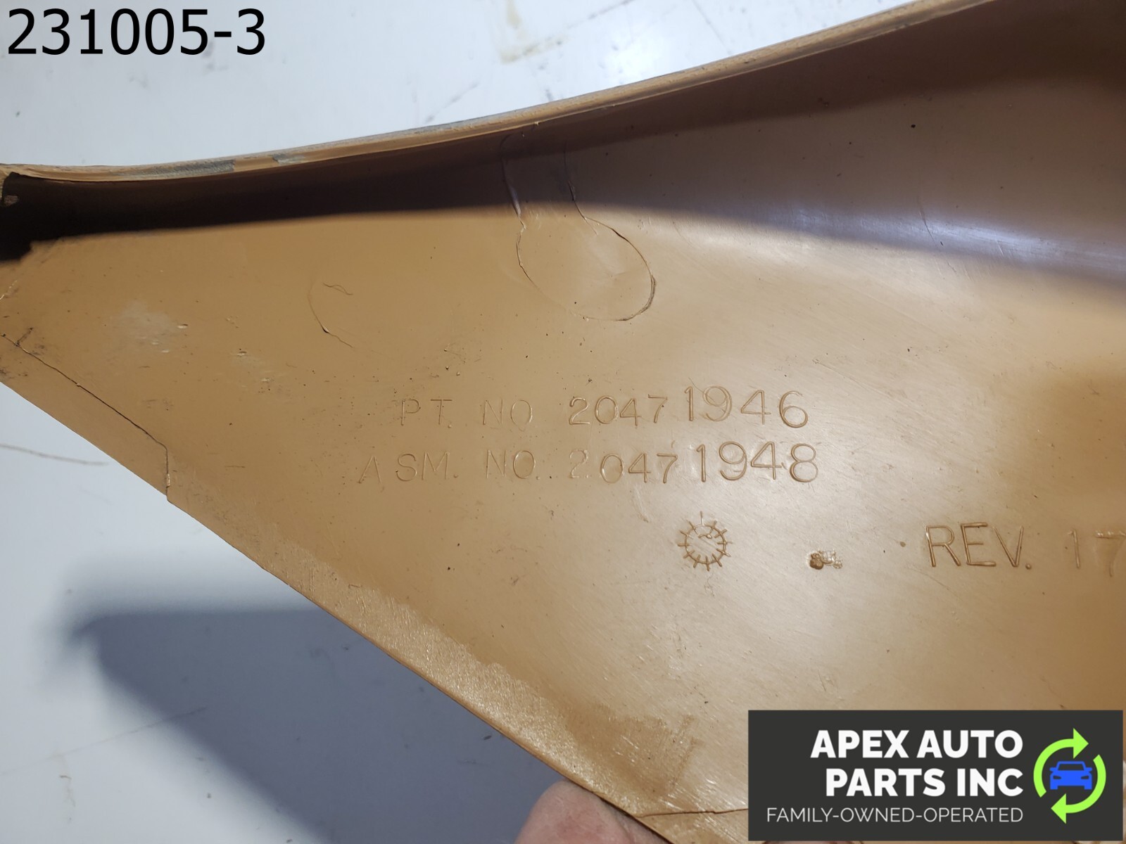 OEM Pontiac Fiero 1985 upper driver door trim - Image 9