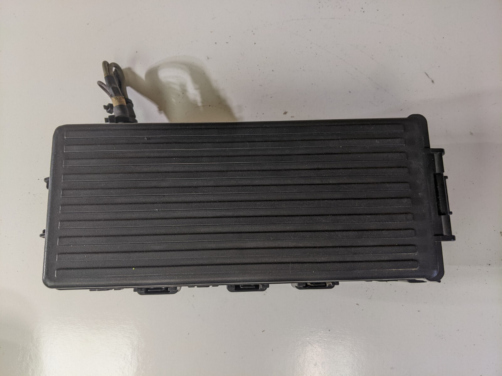 02 03 04 05 06 07 08 09 OEM Ford Explorer Mountaineer 4.0L ENGINE FUSE RELAY BOX