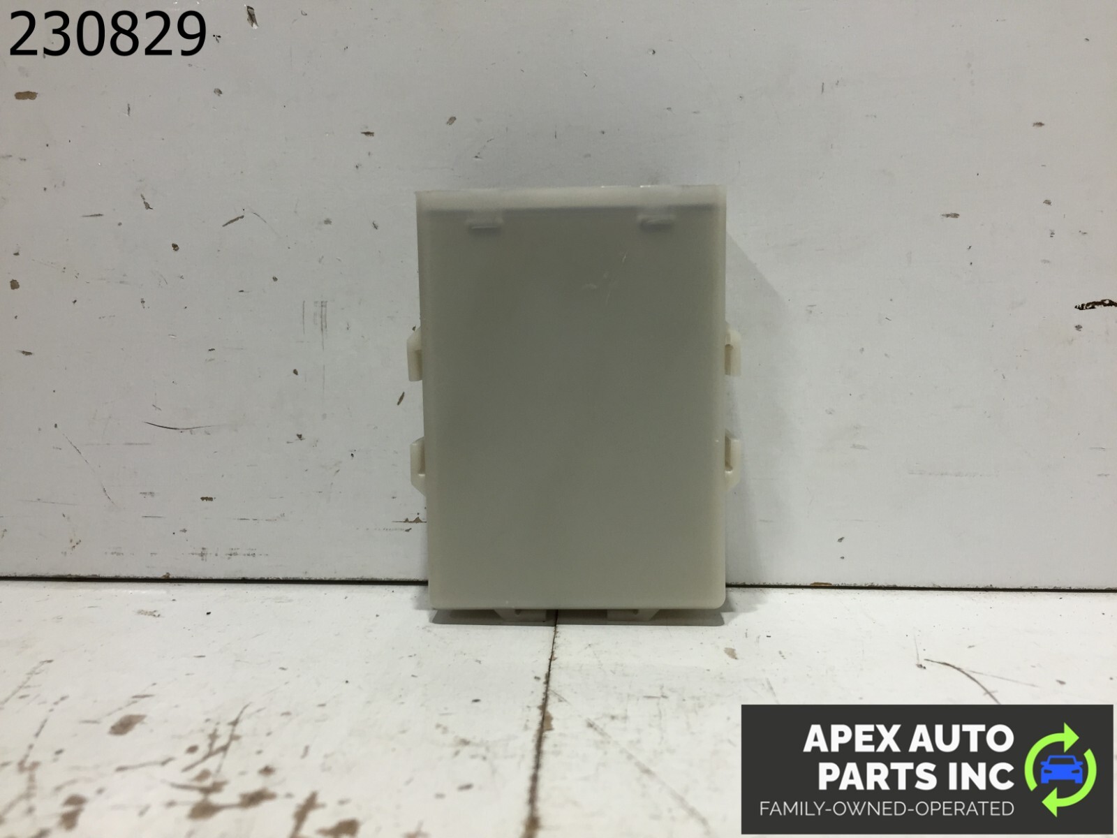 02 INFINITI Q45 - SHIFT LOCK CONTROL MODULE 28540AR205