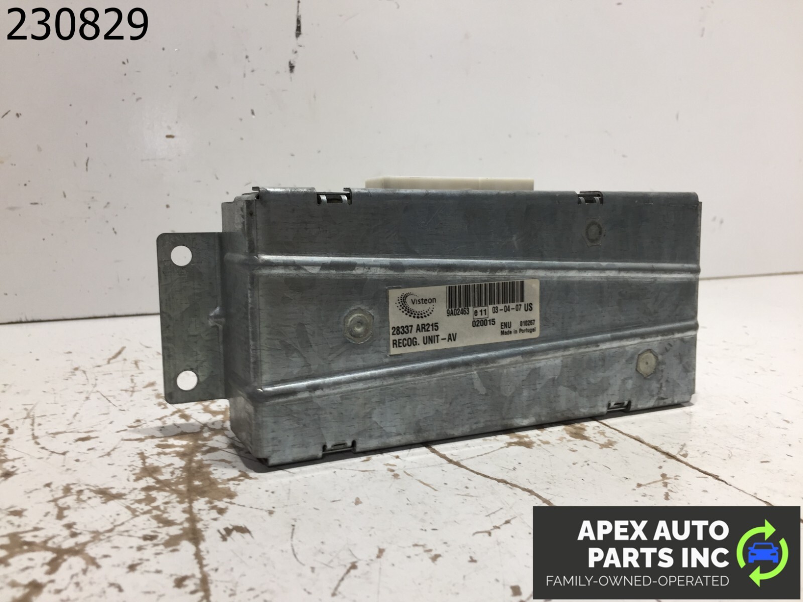 2002 - 2004 INFINITI Q45 TELEPHONE RECOGNITION CONTROL MODULE OEM 28337-AR215 - Image 3