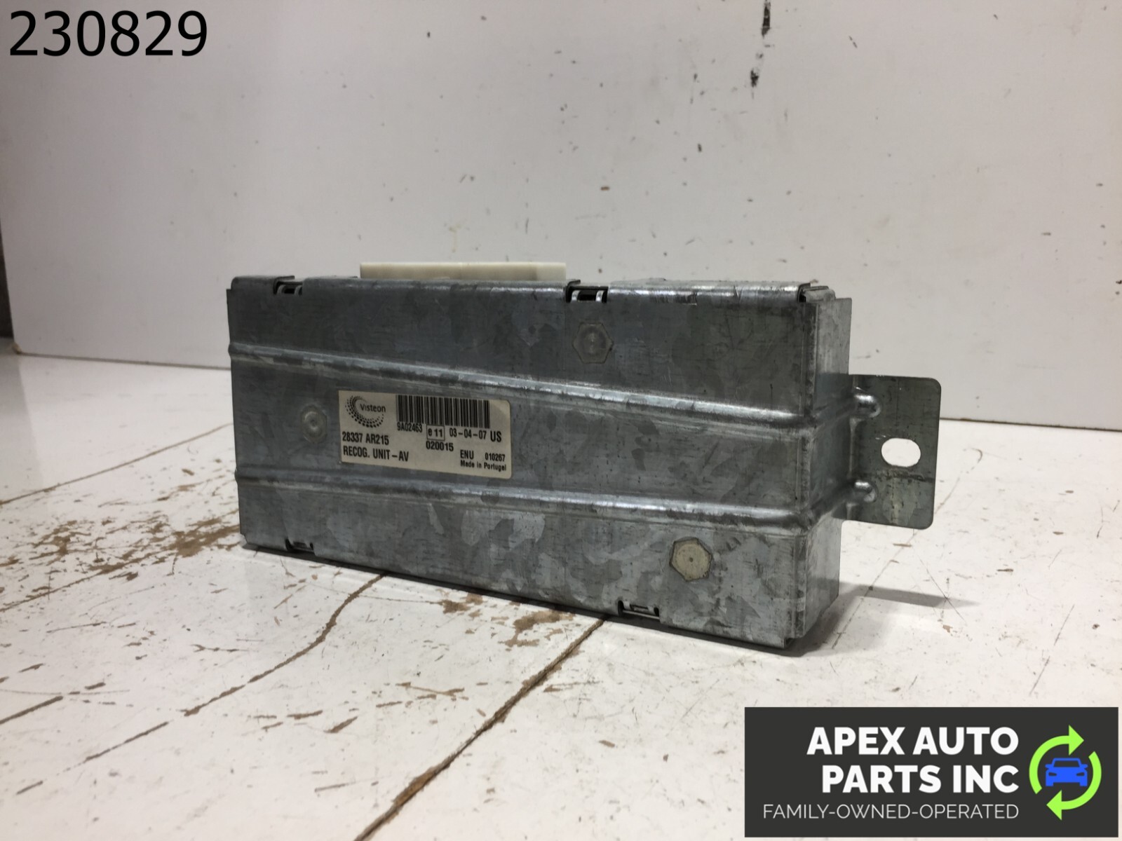 2002 - 2004 INFINITI Q45 TELEPHONE RECOGNITION CONTROL MODULE OEM 28337-AR215 - Image 4