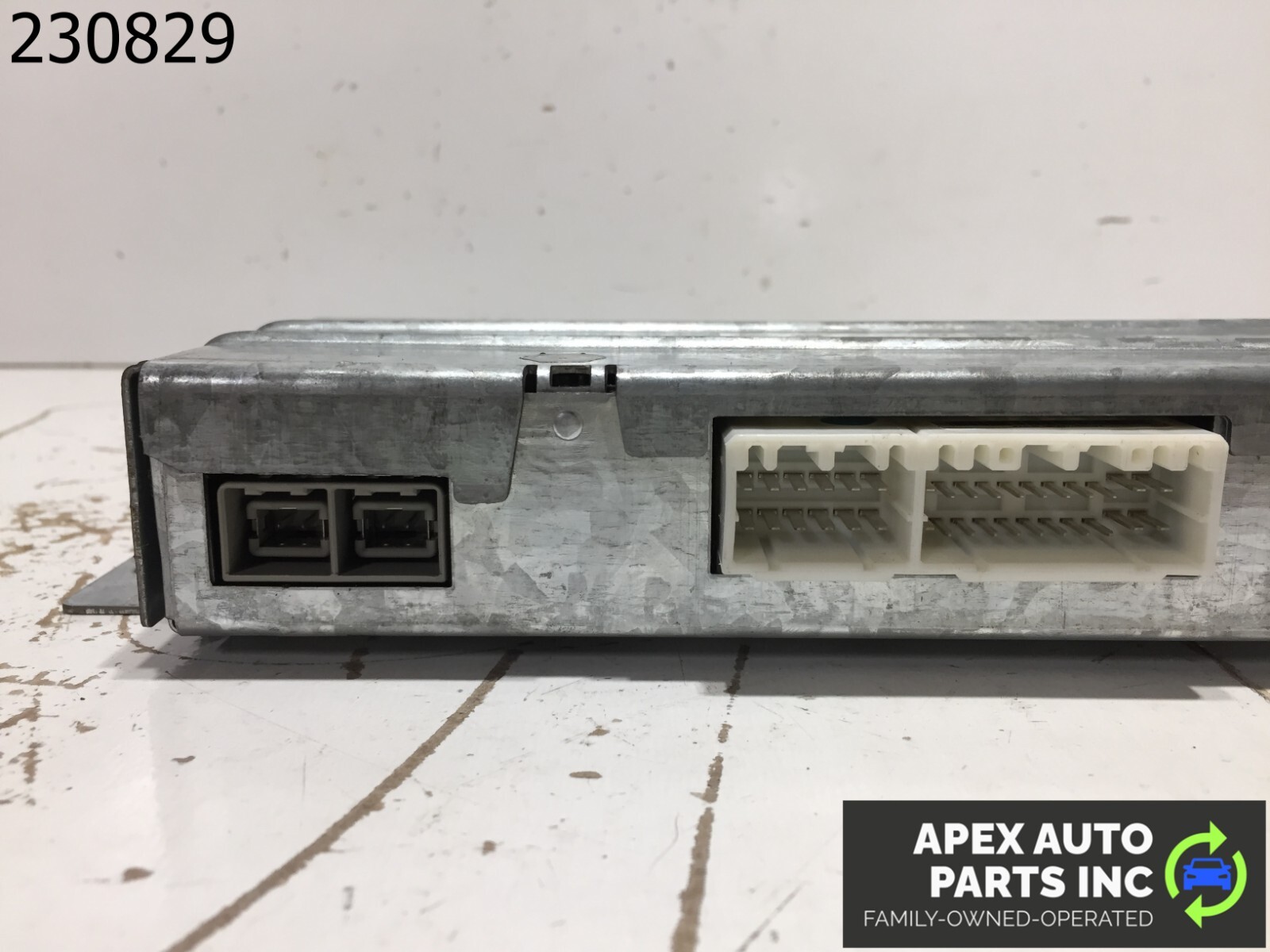 2002 - 2004 INFINITI Q45 TELEPHONE RECOGNITION CONTROL MODULE OEM 28337-AR215 - Image 8
