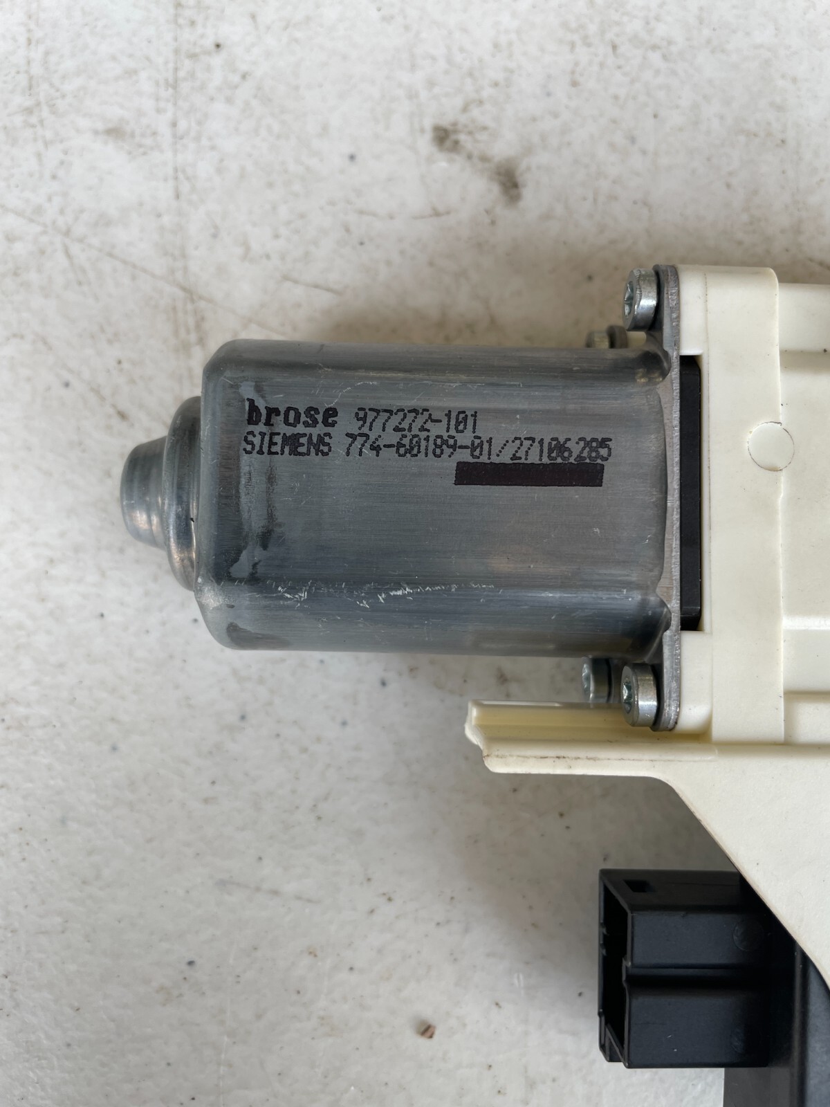 2007-2009 AUDI Q7 RIGHT or Left FRONT DOOR WINDOW MOTOR OEM 4L0959802B - Image 5