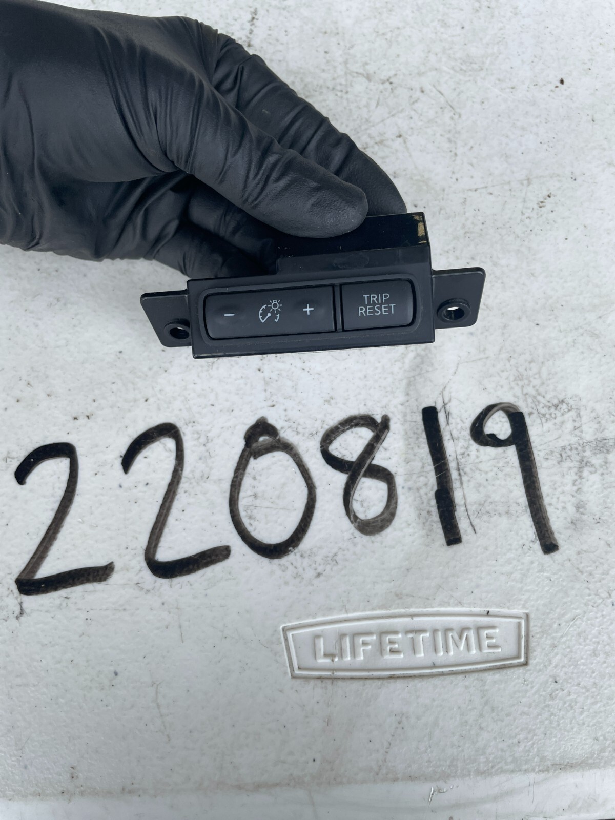 2013-2018 NISSAN ALTIMA S DASH SPEEDOMETER DIMMER SWITCH TRIP RESET BUTTON 32987