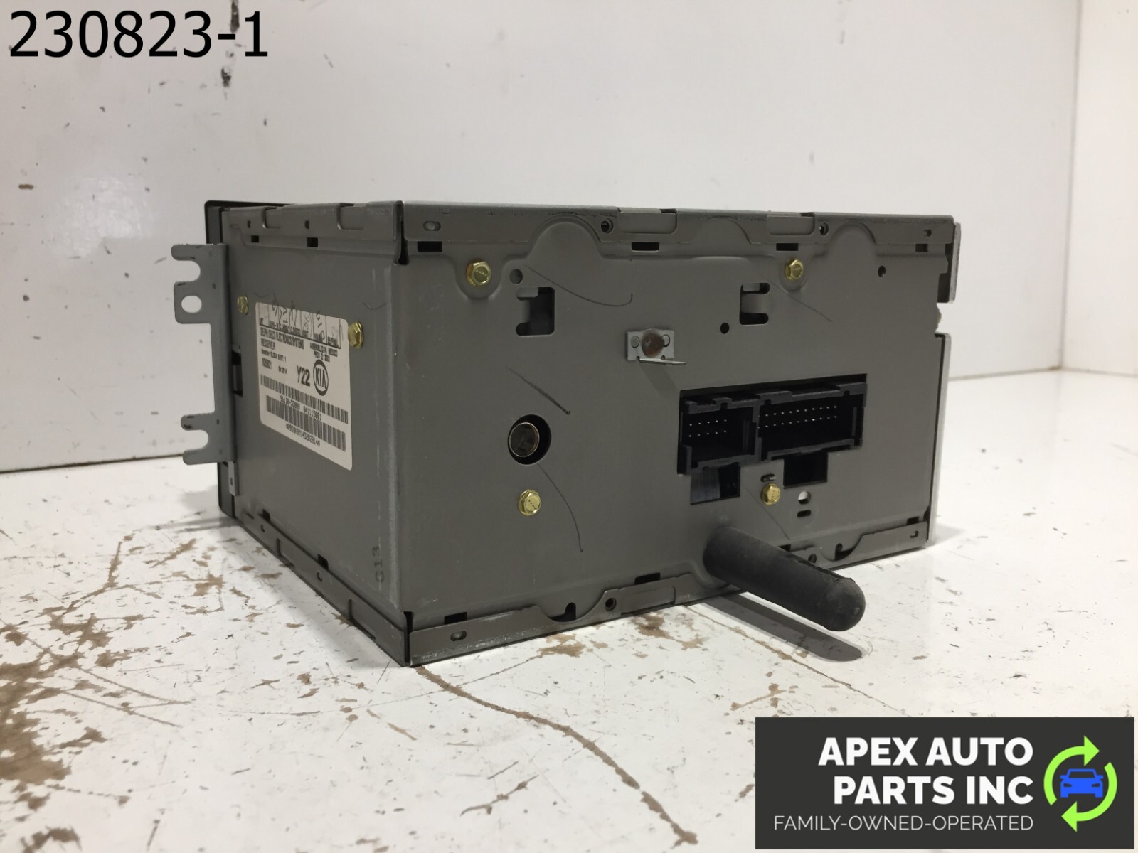 96110-3E000 Radio Stereo Receiver Kia Sorento 2003 2004 2005 2006 - Image 6