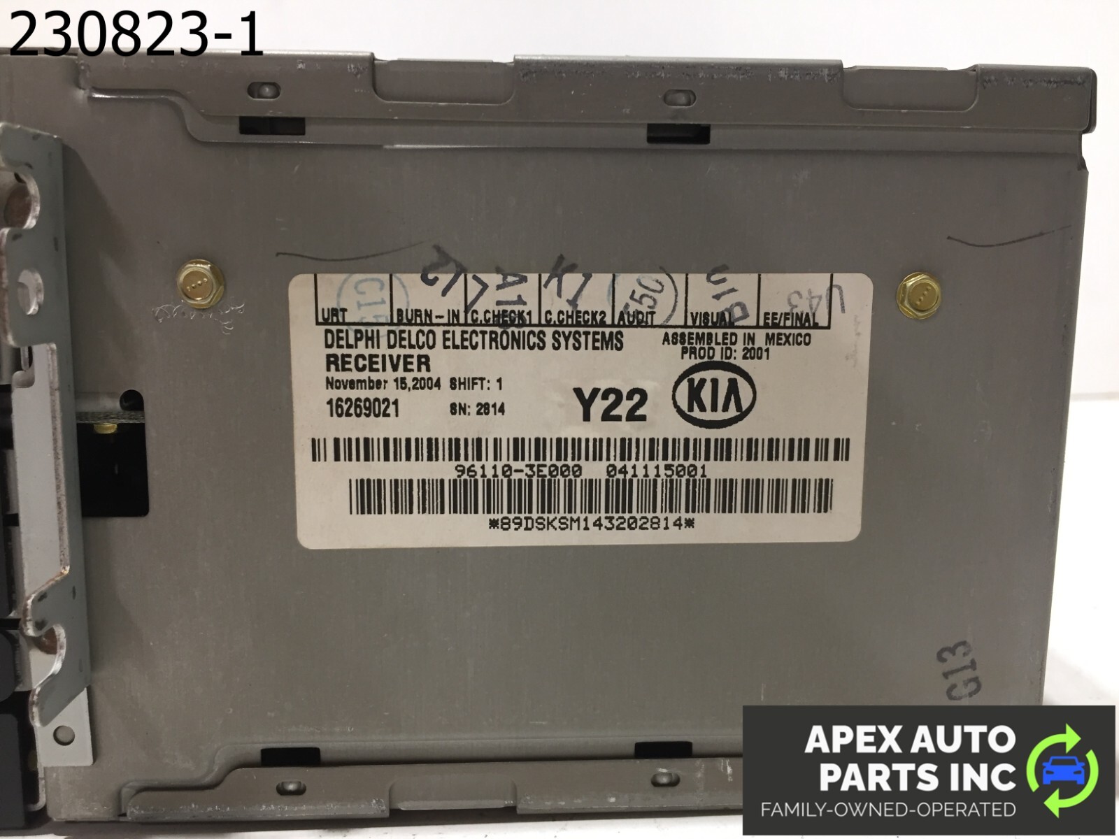 96110-3E000 Radio Stereo Receiver Kia Sorento 2003 2004 2005 2006 - Image 9