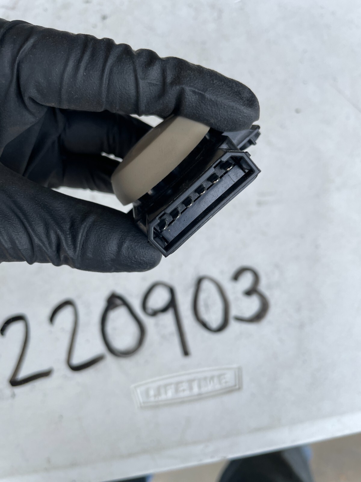 Audi A4 B8 09-12 Left Driver Power Lumbar Seat Control Switch 8E0959777B Beige - Image 4