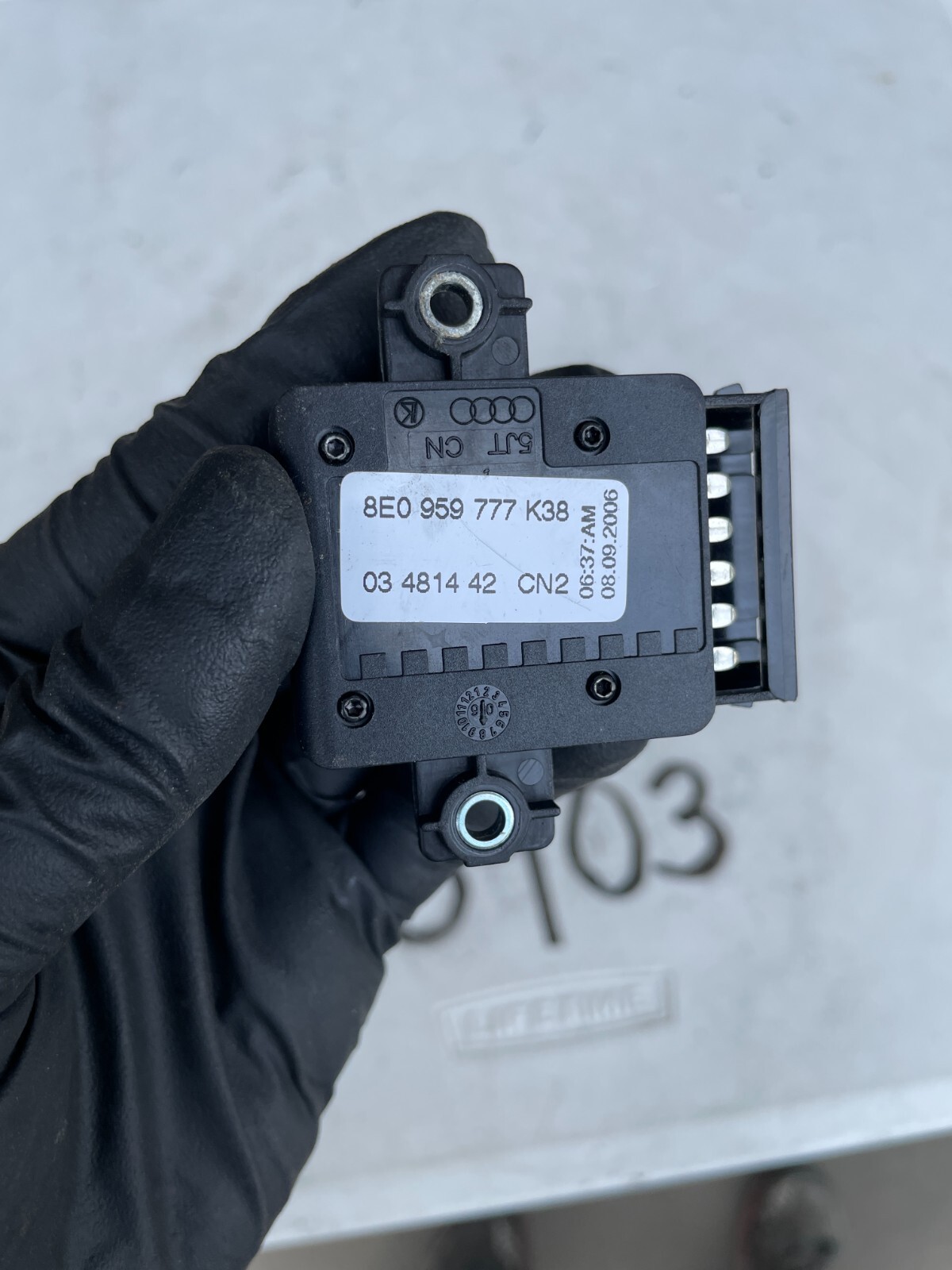 Audi A4 B8 09-12 Left Driver Power Lumbar Seat Control Switch 8E0959777B Beige - Image 8