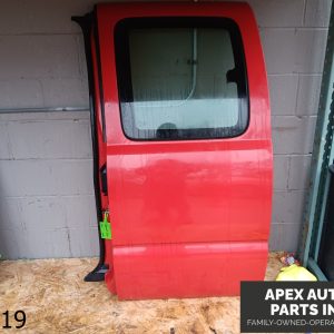 *LOCAL PICKUP* 1999-2006 Chevrolet 3500 6.6L Extended Cab Left Rear Door