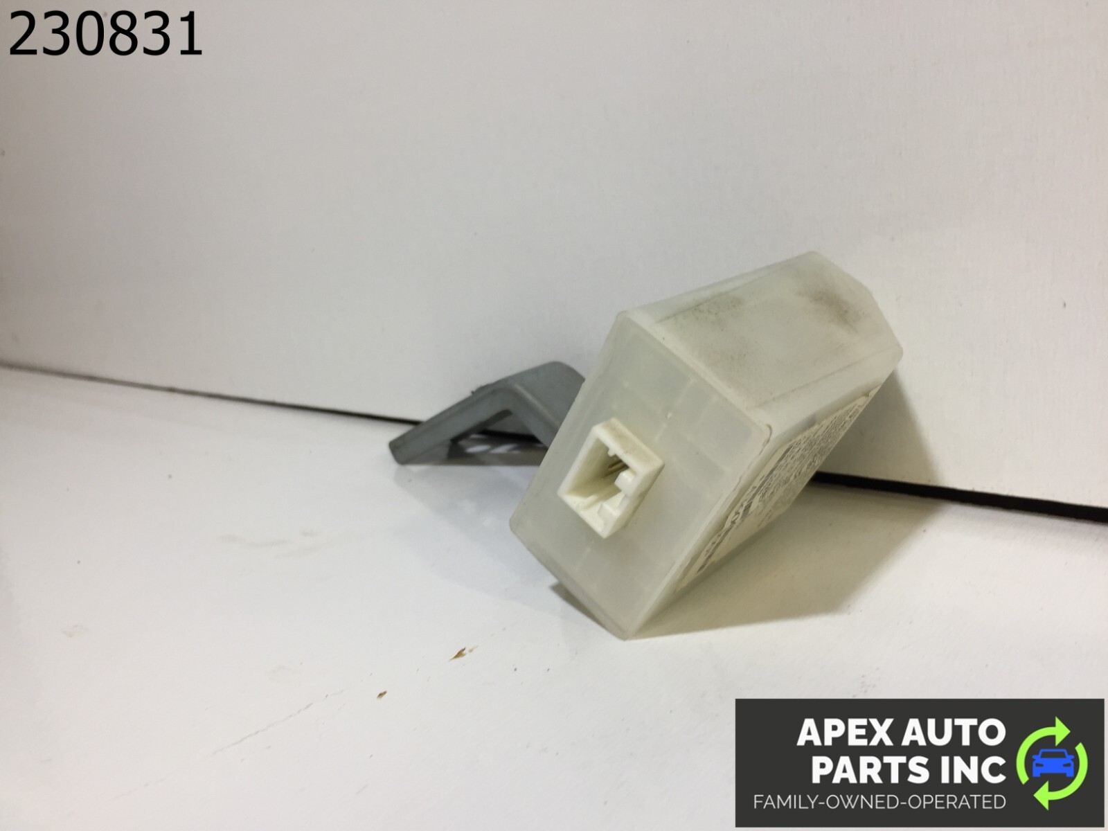 OEM 05 06 07 08 INFINITI FX SERIES - Keyless Entry Module LH Dash ID - A3600000 - Image 7