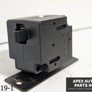 OEM 1980-1987 Jaguar XJ6 4.2L Fuel Cut-off Switch