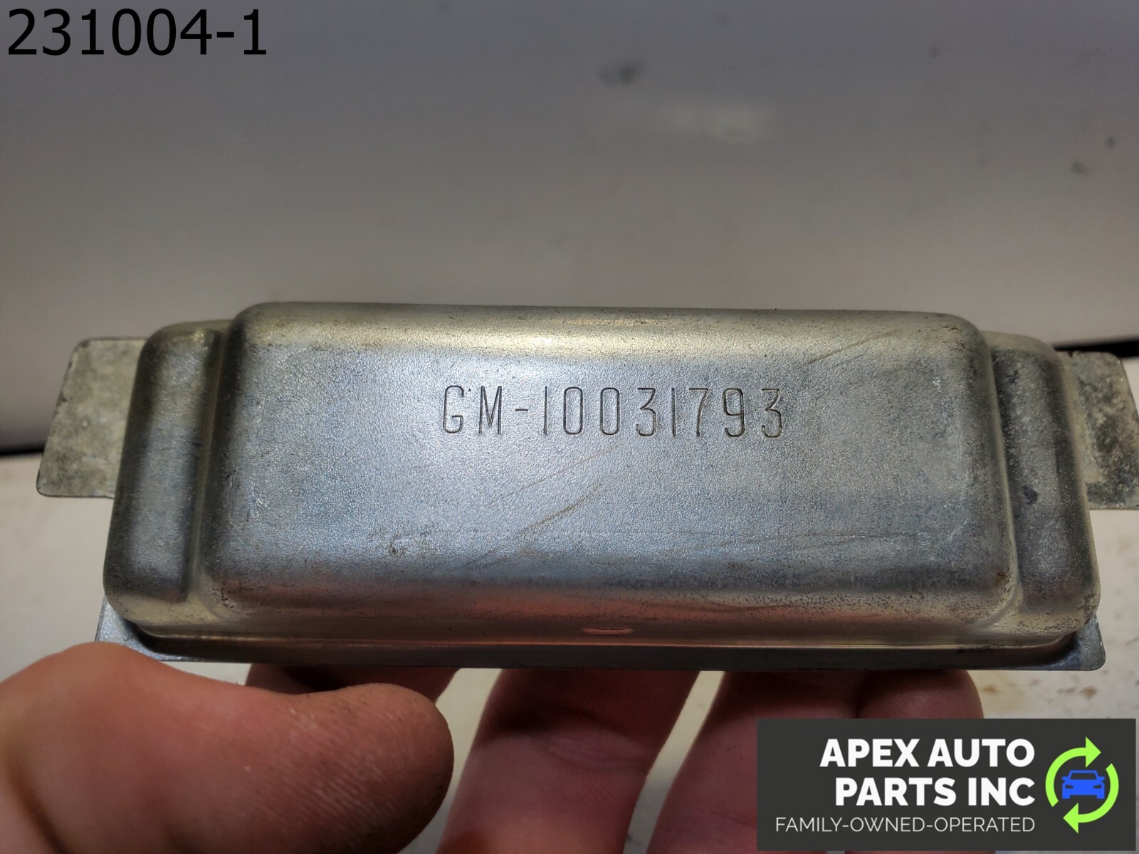 OEM 1984 Pontiac Fiero CENTER CONSOLE ASH TRAY ASHTRAY - Image 9