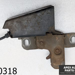OEM 1985 Ford Crown Victoria 5.0L Car Hood Latch