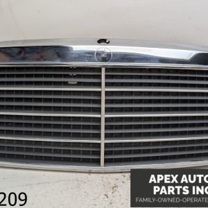 OEM 1986 Mercedes 300E 3.0L grille W/O Emblem