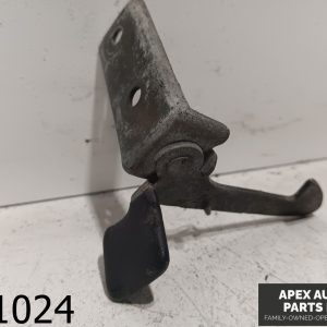 OEM 1988 Nissan 300ZX 3.0L Hood Latch Releas