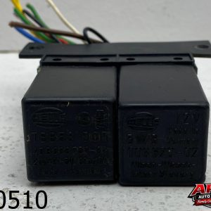 OEM 1992 Saab 900 2.1L Relay Control Module Unit