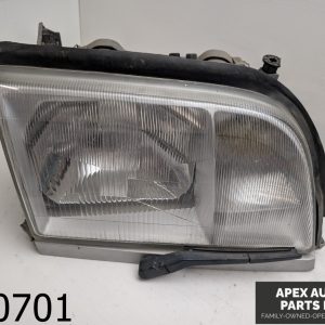 OEM 1993 Mercedes 300SE 3.2L Right Passenger HEADLIGHT ASSEMBLY