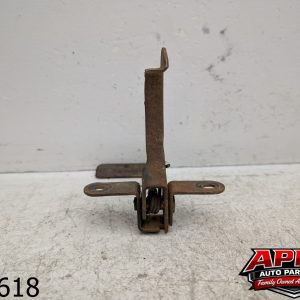 OEM 1995 Chevrolet Camaro 3.8L HOOD SECONDARY SAFETY CATCH LATCH