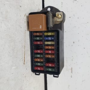 OEM 1999 Jaguar XJ8 4.0L Front Under Hood Fuse Relay Box LNC2800AC