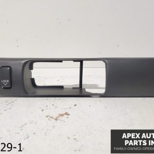 OEM 2001-2004 Cadillac Seville 4.6L Right Door Lock Control Handle Bezel Trim