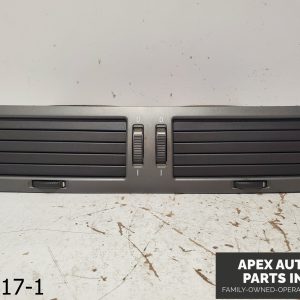 OEM 2001-2005 BMW 745i 4.4L Center Dashboard Air Vent Grille Deflector 04516002