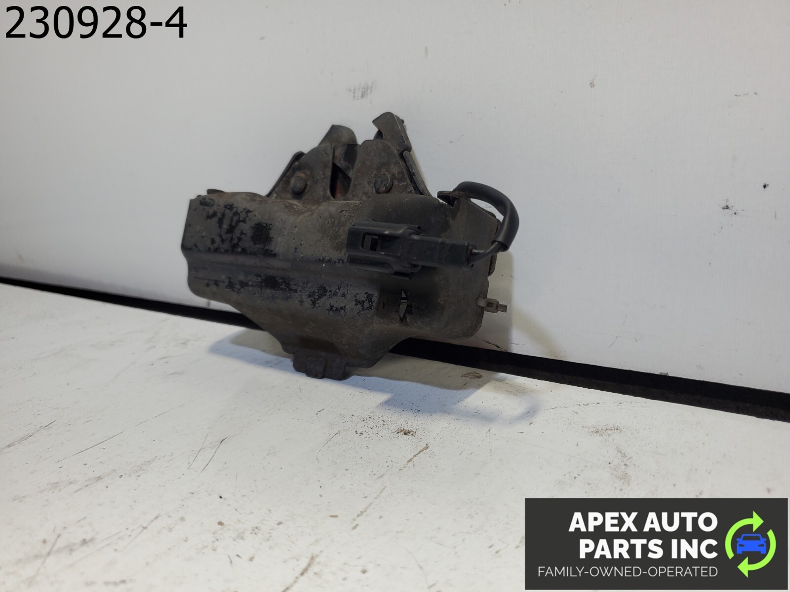 OEM 2001 Lexus RX300 XU10 Hood Bonnet Lock Latch 53510-48010 - Image 4