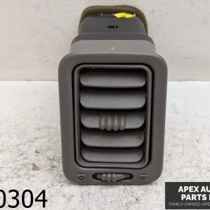 OEM 2002 Chevrolet Suburban 5.3L Dash Vent