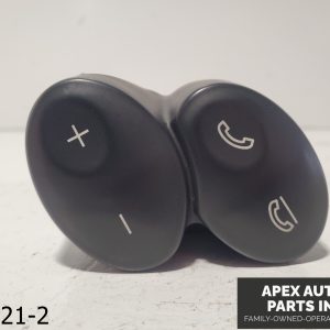 OEM 2003-2006 Mercedes CLK500 5.0L Steering Wheel Phone Control Switch Button