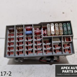 OEM 2003-2006 Volvo XC90 2.9L POWER JUNCTION FUSE BOX CONTROL RELAY MODULE