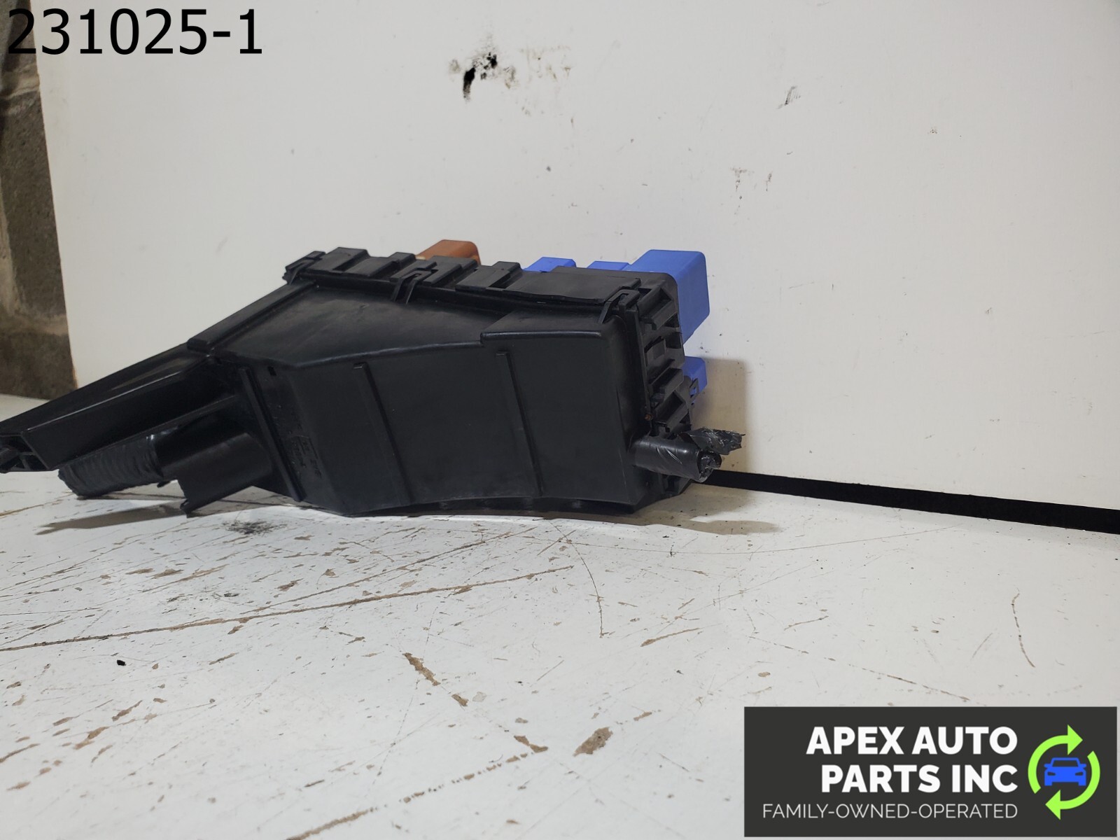 OEM 2004 Infiniti I35 Fusebox Fuse Box Relay Module 7154-3054 - Image 7