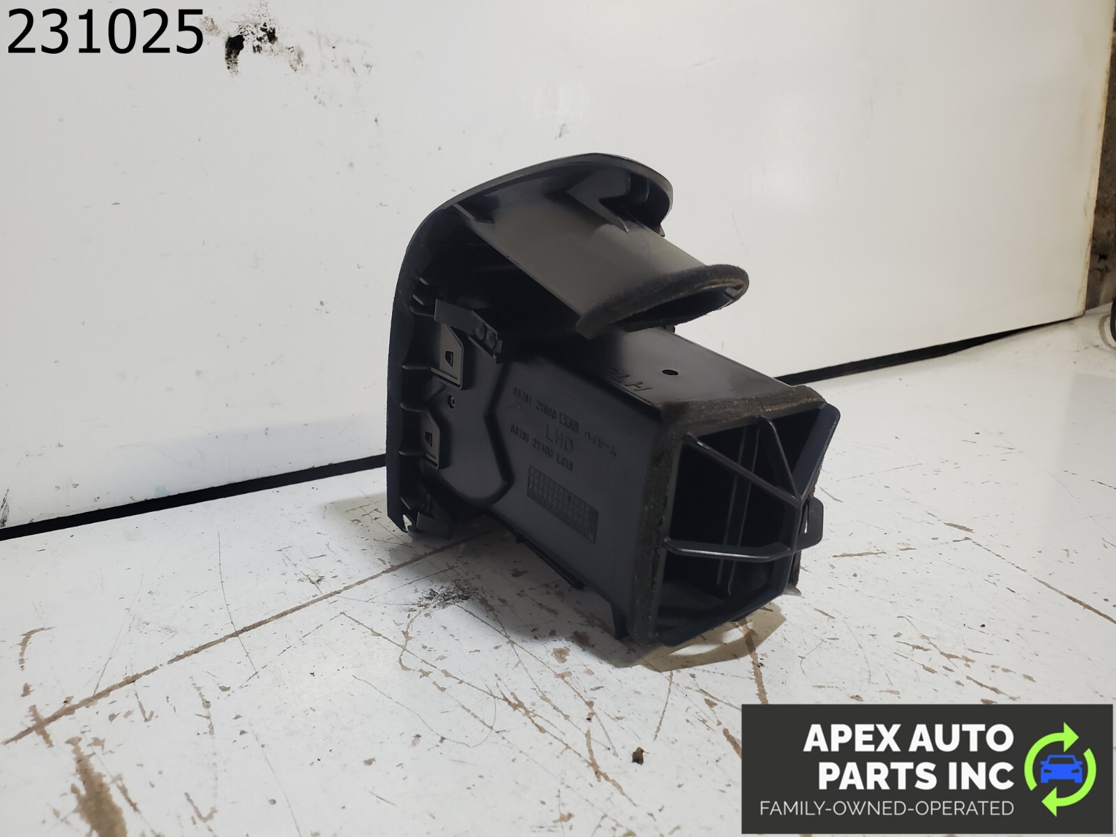 OEM 2004 Infiniti I35 Left Driver LHD Side Dash Air Vent AC Heat Duct Gray - Image 7