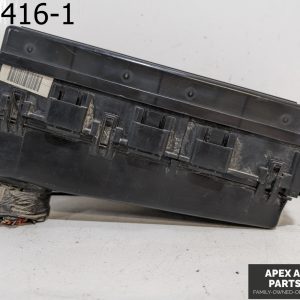 OEM 2004 Mercury Mountaineer 4L ENGINE FUSE RELAY JUNCTION BOX