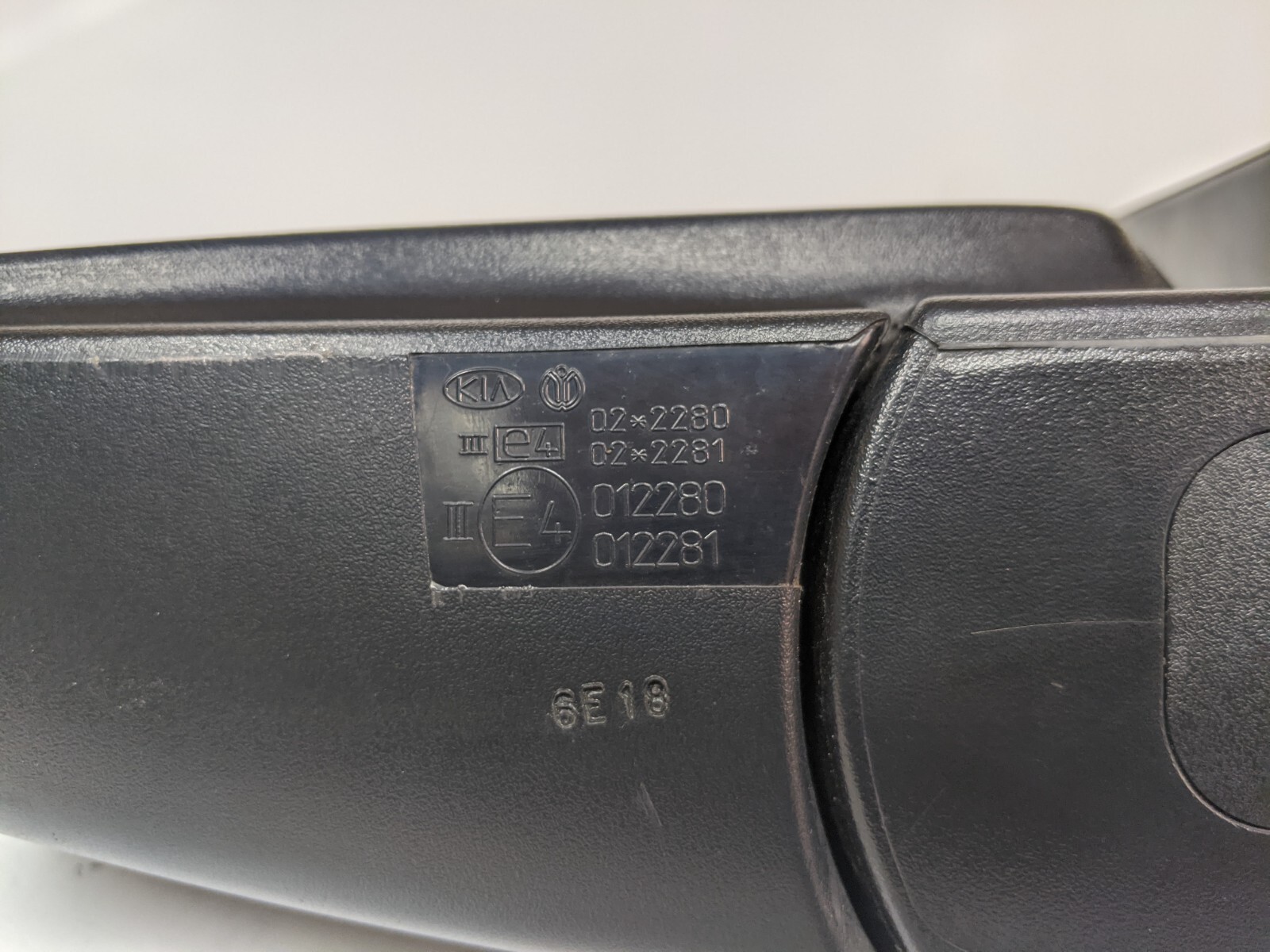 OEM 2005 2006 2007 2008 2009 2010 Kia Sportage Driver Left Side Power Mirror - Image 8