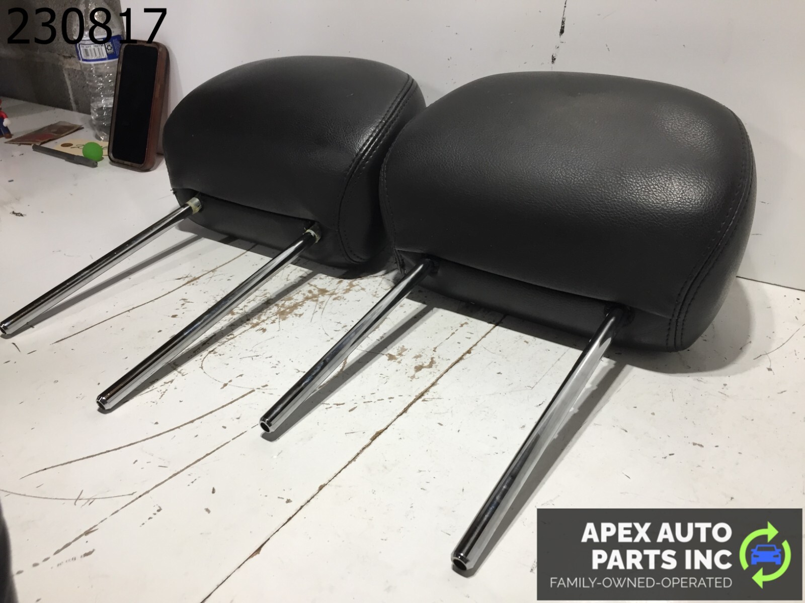 OEM 2005 2006 2007 Ford Five Hundred FREESTYLE FRONT RIGHT LEFT PEBBLE HEADREST - Image 4