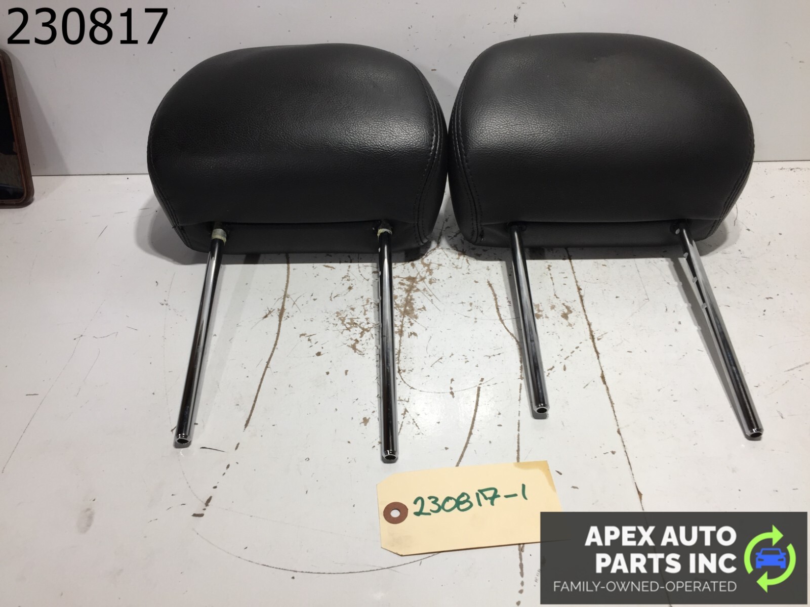 OEM 2005 2006 2007 Ford Five Hundred FREESTYLE FRONT RIGHT LEFT PEBBLE HEADREST