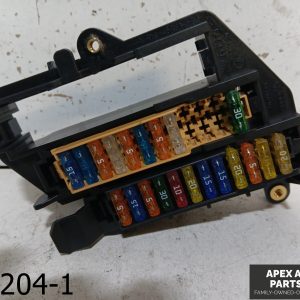 OEM 2005-2008 Audi A6 3.1L Quattro Front Relay Fuse Box w Retainer
