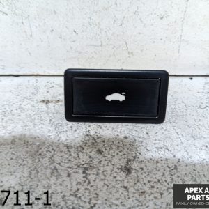 OEM 2005-2008 Audi A6 Avant 3.1L TAILGATE TRUNK BOOT LID UNLOCK SWITCH BUTTON