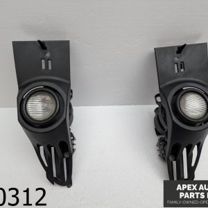 OEM 2005 BMW 745Li 4.4L FRONT BUMPER FOG LIGHT