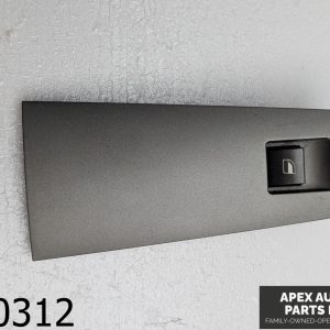 OEM 2005 BMW 745Li 4.4L  RIGHT FRONT WINDOW SWITCH TRIM