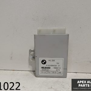 OEM 2005 BMW 745i 4.4L Trunk Lid Lift Gate Control Module