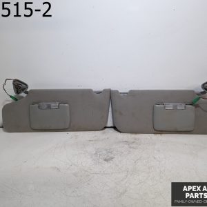 OEM 2005 Ford Freestyle 3L sun visor set
