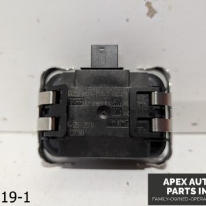 OEM 2006-2015 Land Rover LR2 3.2L WINDSHIELD WIPER RAIN SENSOR