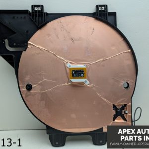 OEM 2007-2011 Volkswagen EOS 2.0L Radio GPS Antenna Booster Holder