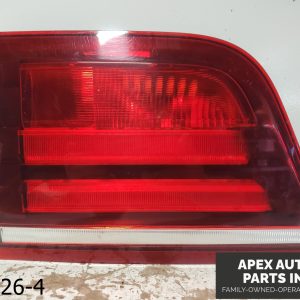 OEM 2007-2013 BMW X5 4.4L REAR RIGHT INNER TAIL LIGHT TAILLIGHT LAMP 7227793