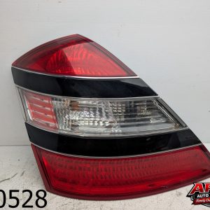 OEM 2007 Mercedes S550 5.5L Left Driver Tail Light Lamp